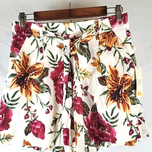 NWT C&C California Floral Linen Shorts - Picture 2 of 10